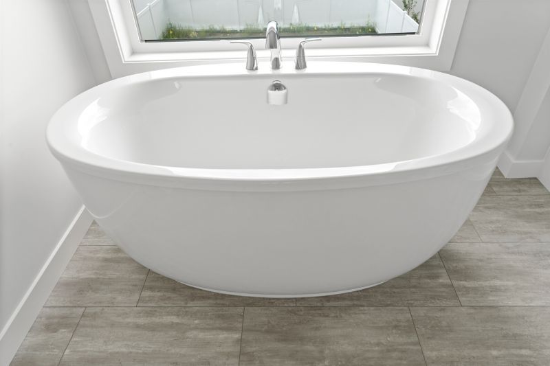 Standard Bathtub